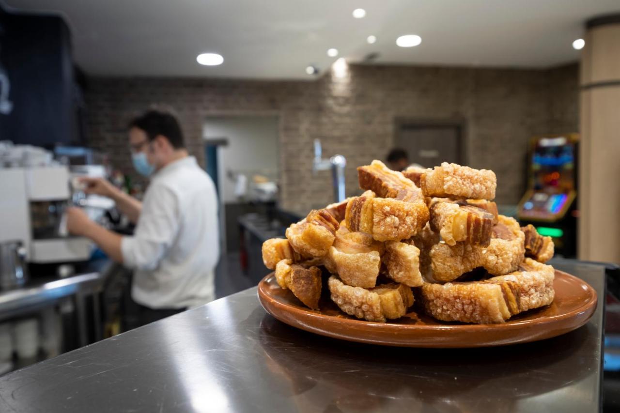סוריה Hotel Restaurante Cadosa מראה חיצוני תמונה
