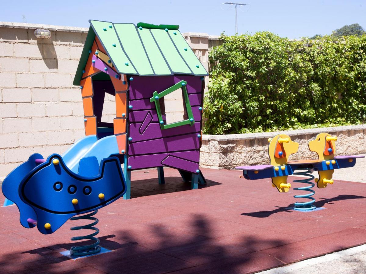 סוריה Hotel Restaurante Cadosa מראה חיצוני תמונה